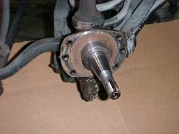 close up image of figure 1 showing item without the track adapter